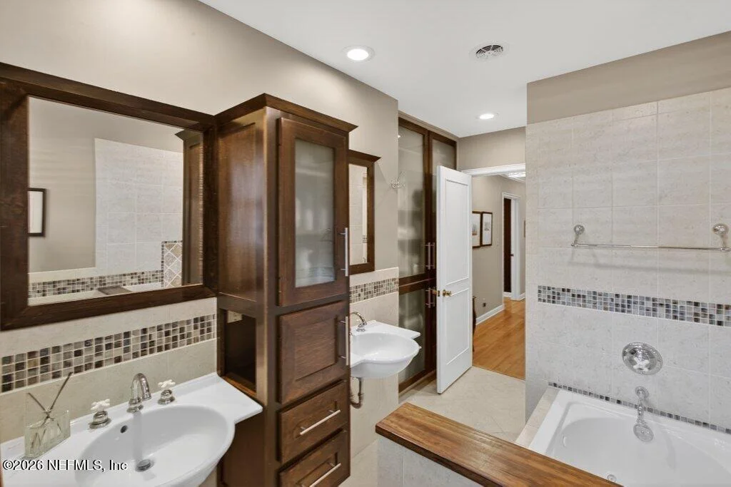 Photo of 8349 KIM Road
