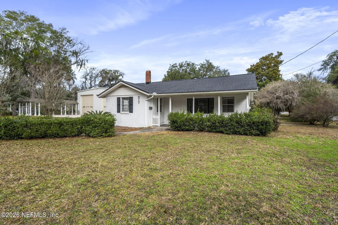 Photo of 517 CLINTON Drive