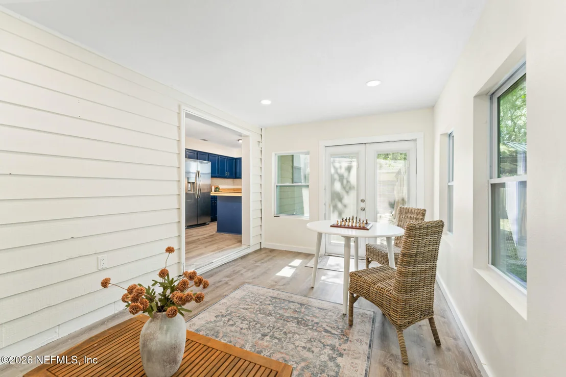 Photo of 111 SWALLOW Road