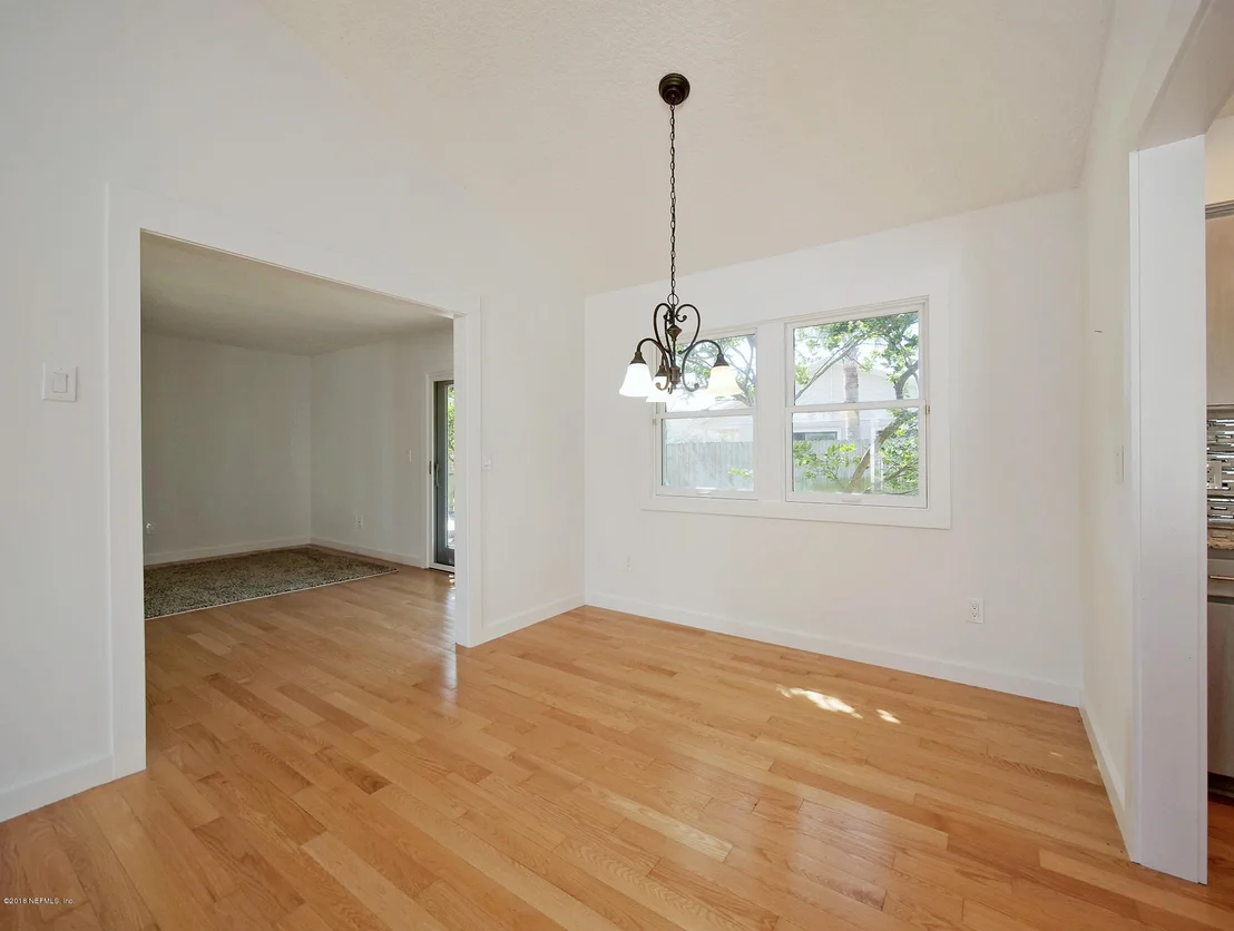 Photo of 1802 SEMINOLE Road