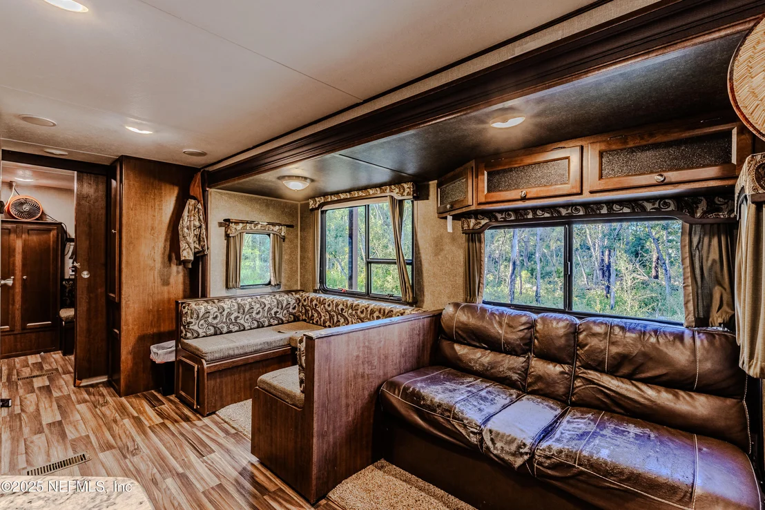 Photo of 1313 OAK POND Circle
