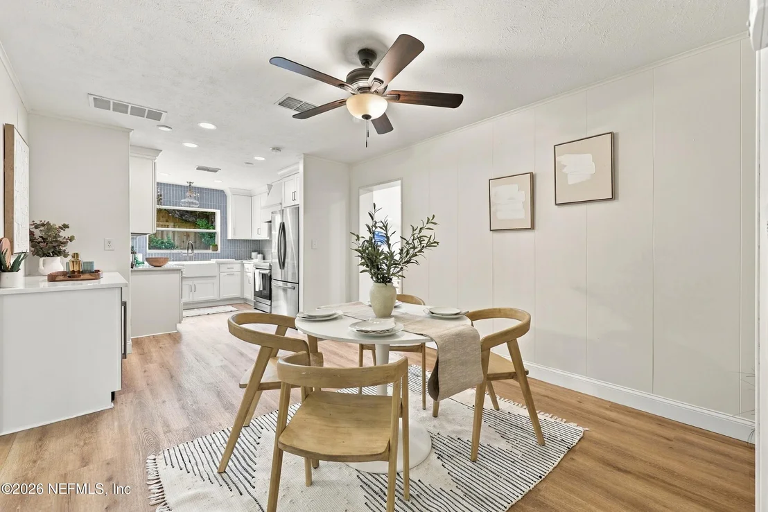 Photo of 25 SANDRA Drive