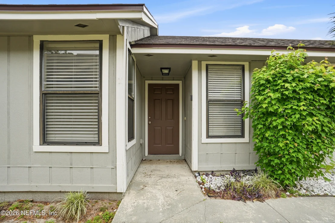 Photo of 8761 PINEVALLEY Lane