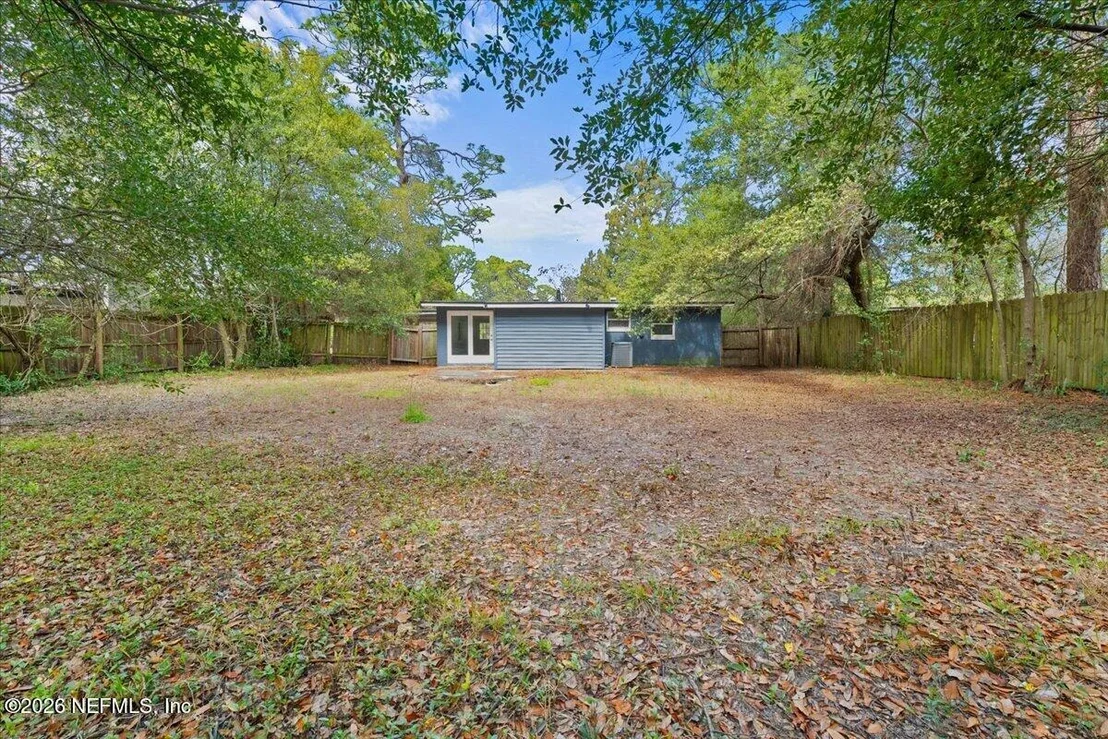 Photo of 1020 AKE Lane