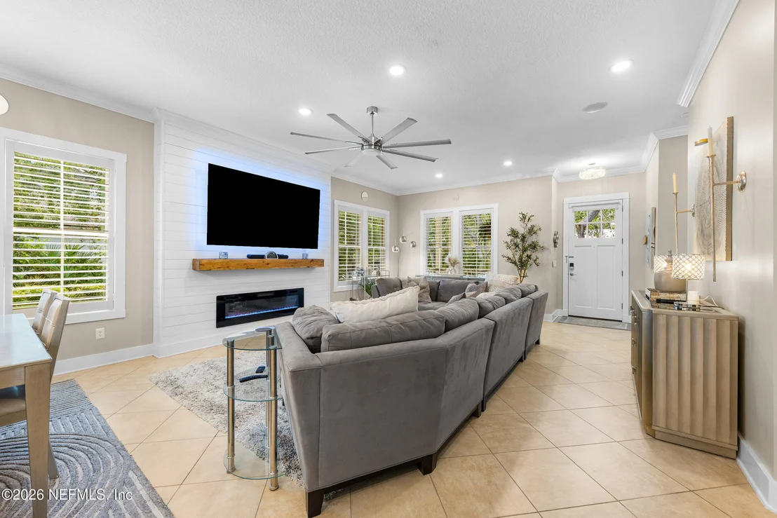 Photo of 120 ISTORIA Drive