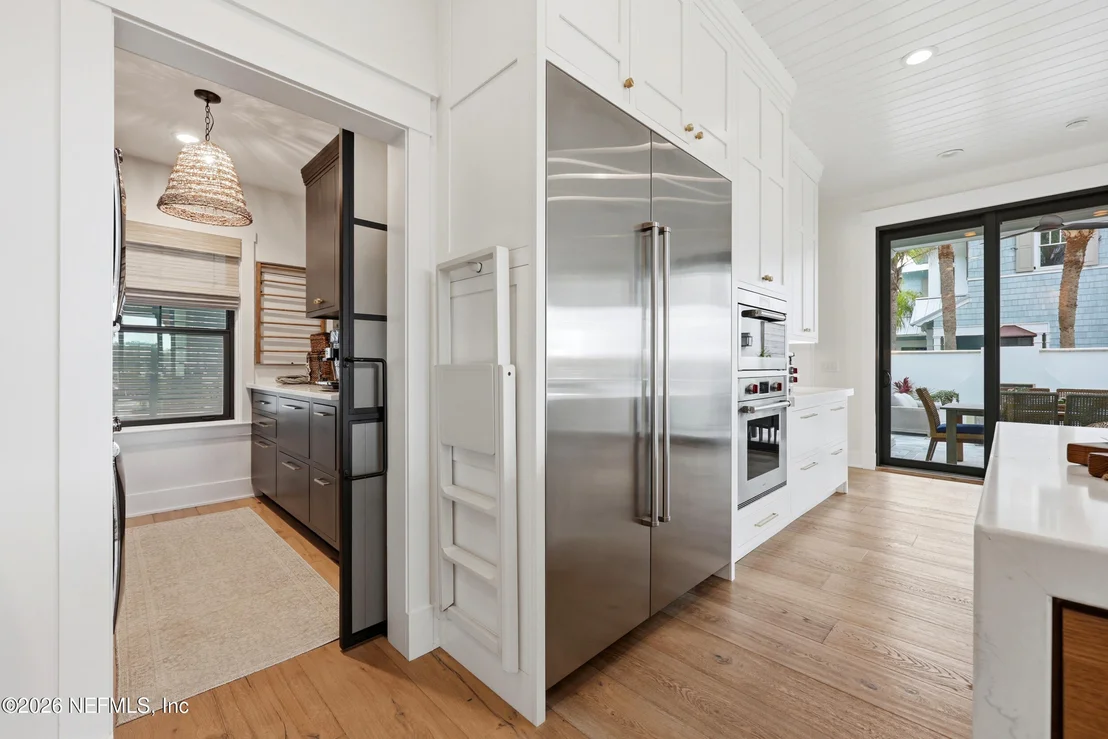 Photo of 688 OCEAN PALM Way