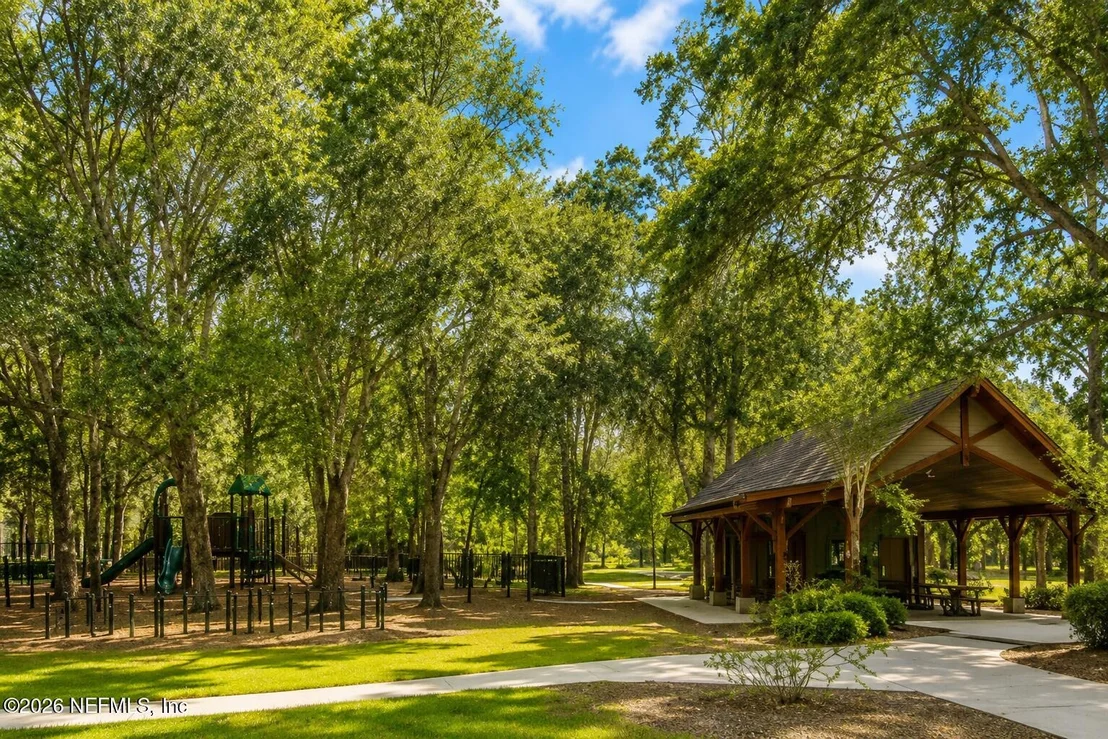 Photo of 65 WHISTLER Trace