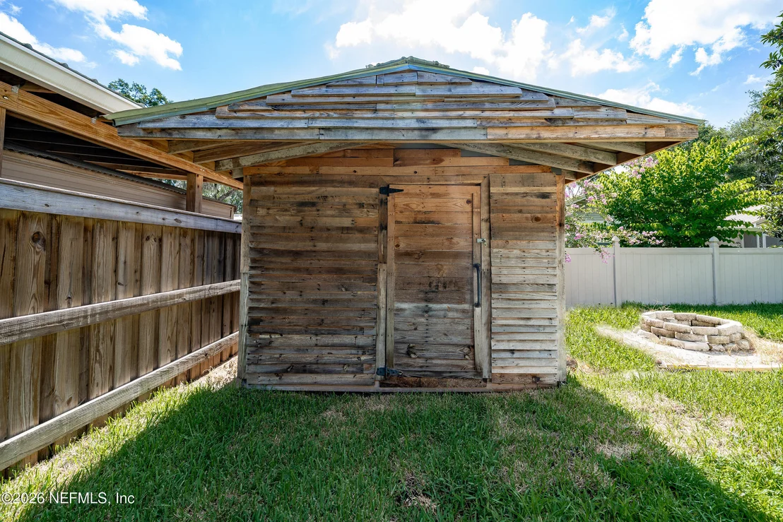 Photo of 119 DRAKE Road
