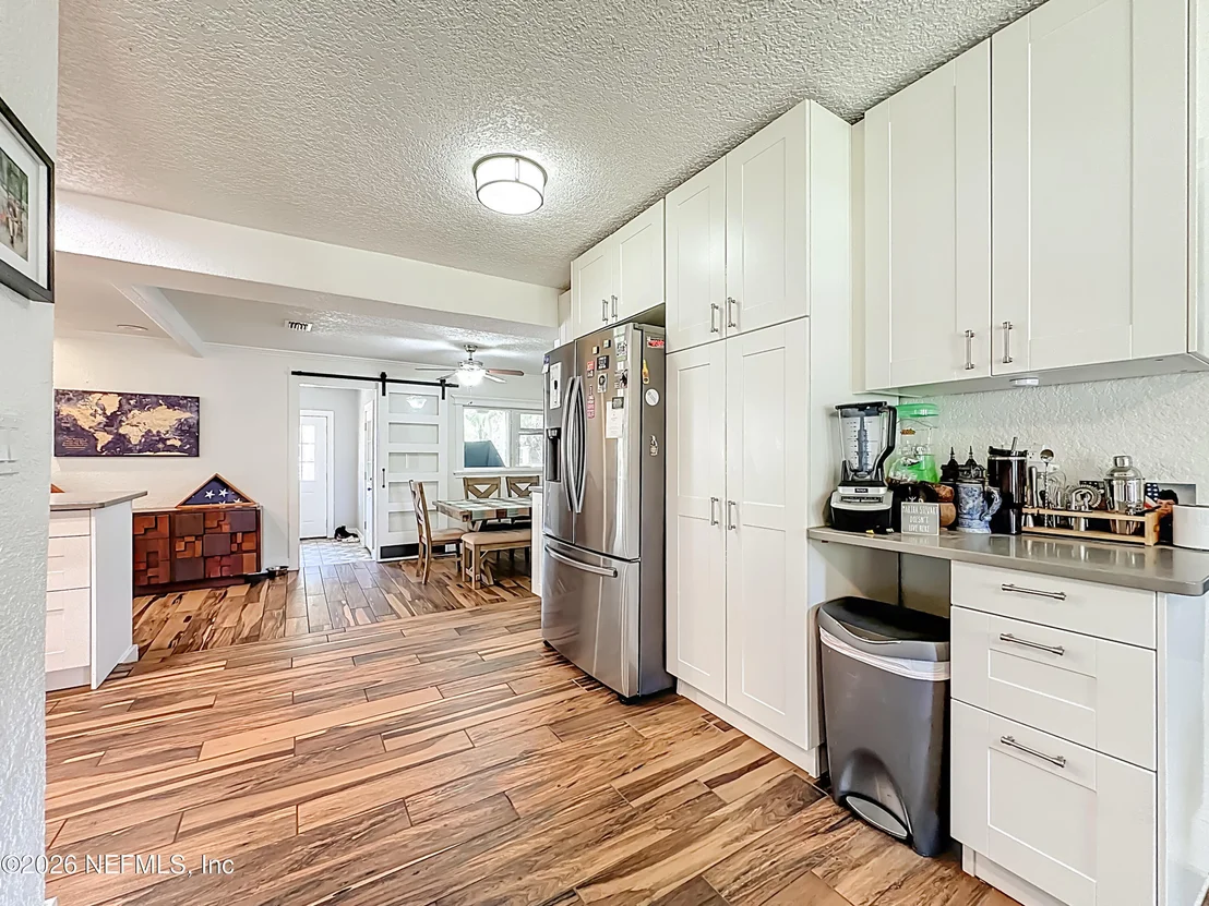 Photo of 18 SOLANO Avenue