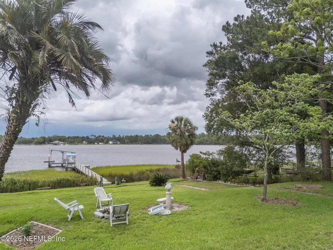 Photo of 1375 CEDAR BAY Road
