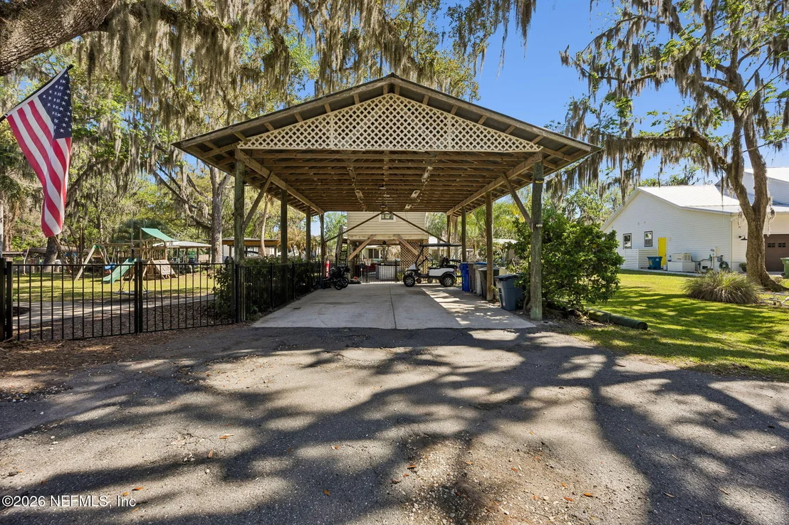 Photo of 8224 HALL Lane