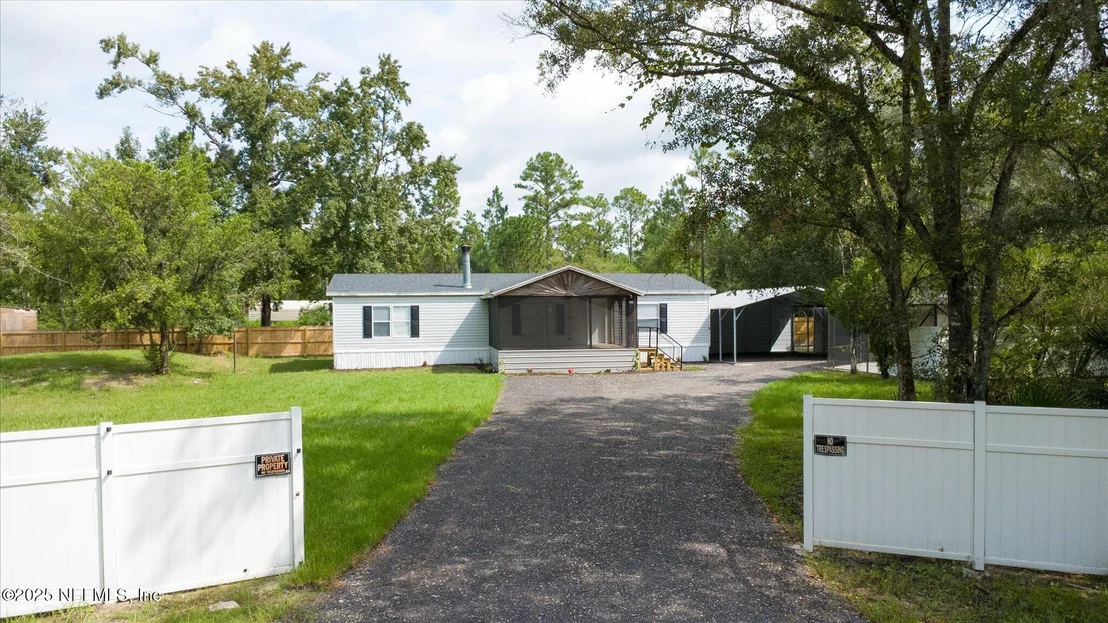 Photo of 5000 PALM Avenue