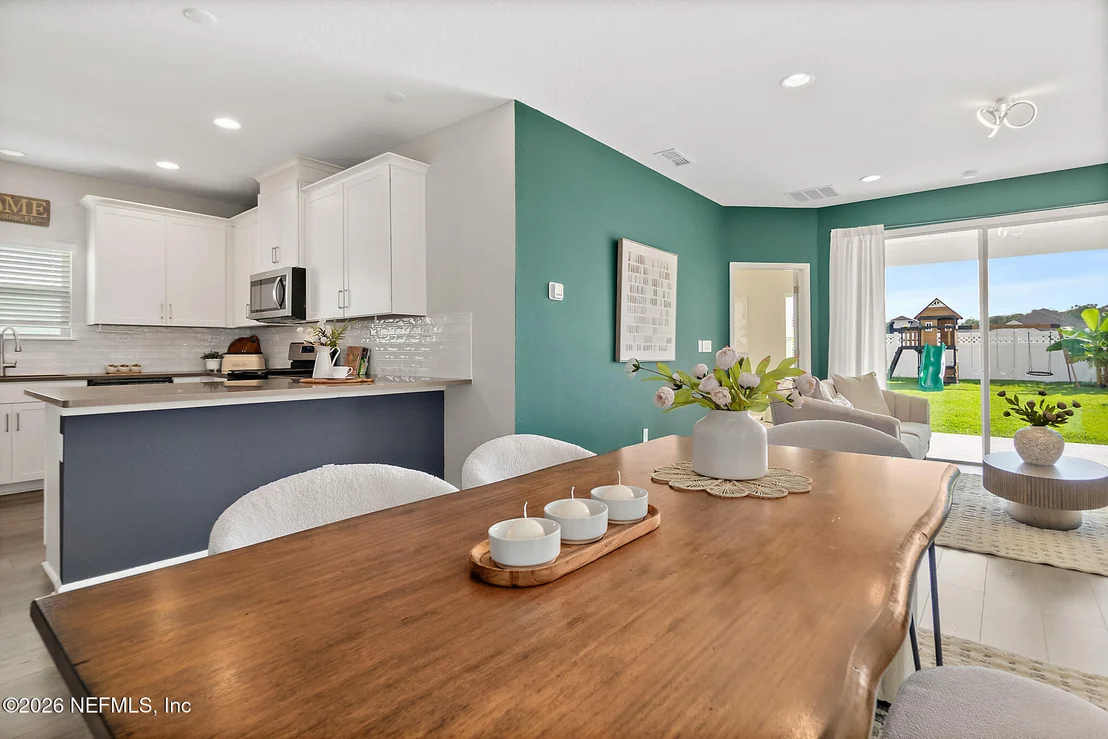 Photo of 542 SILVER LANDING Drive