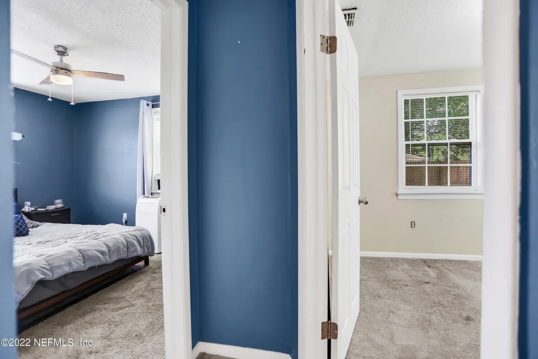Photo of 2448 DAVIS Road