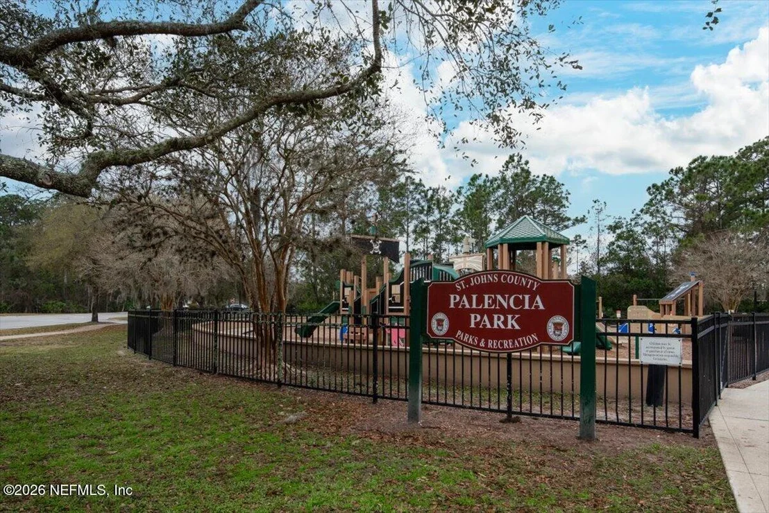 Photo of 472 GLORIETA Drive
