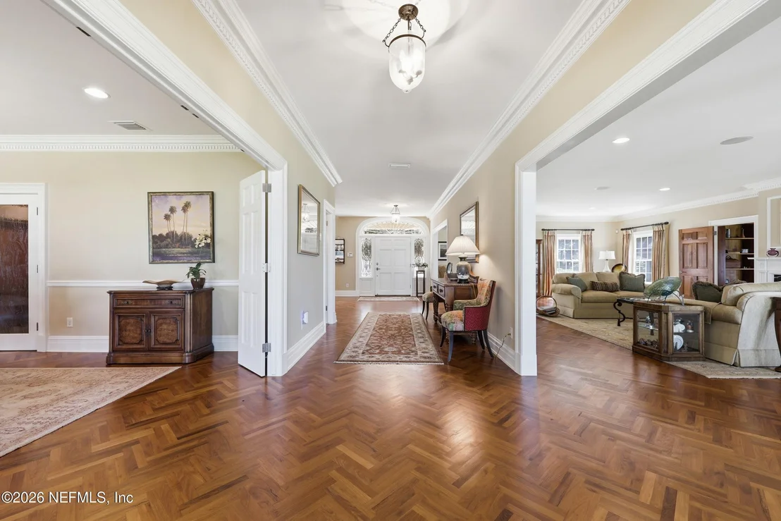 Photo of 13200 MANDARIN Road
