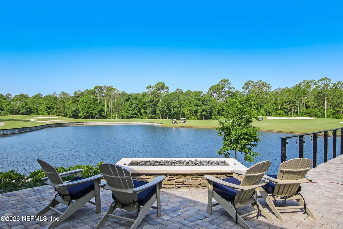 Photo of 1884 CROSS POINTE Way