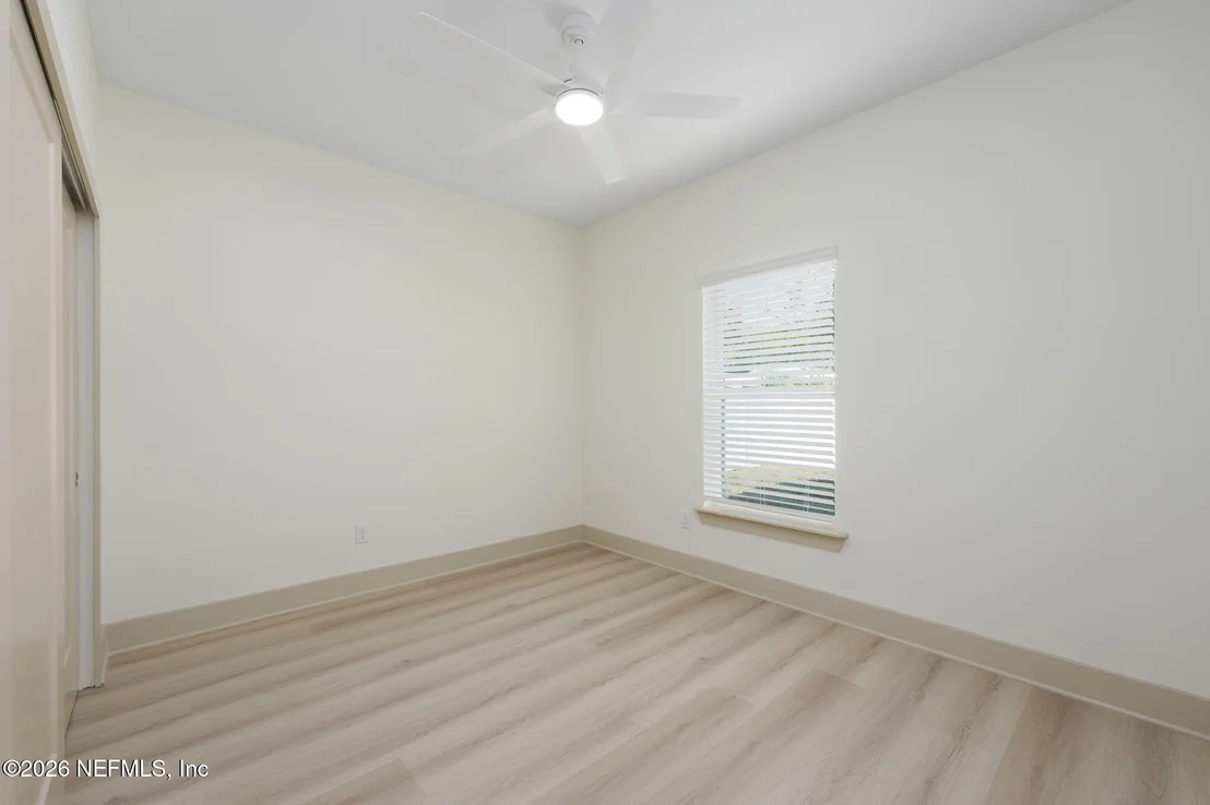 Photo of 716 W 6TH Street