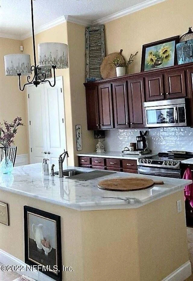 Photo of 212 S BELLAGIO Drive