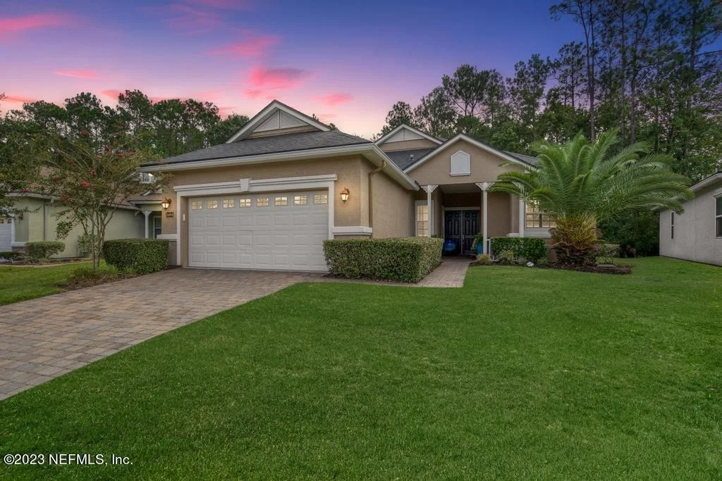 Photo of 1604 SUGAR LOAF Lane