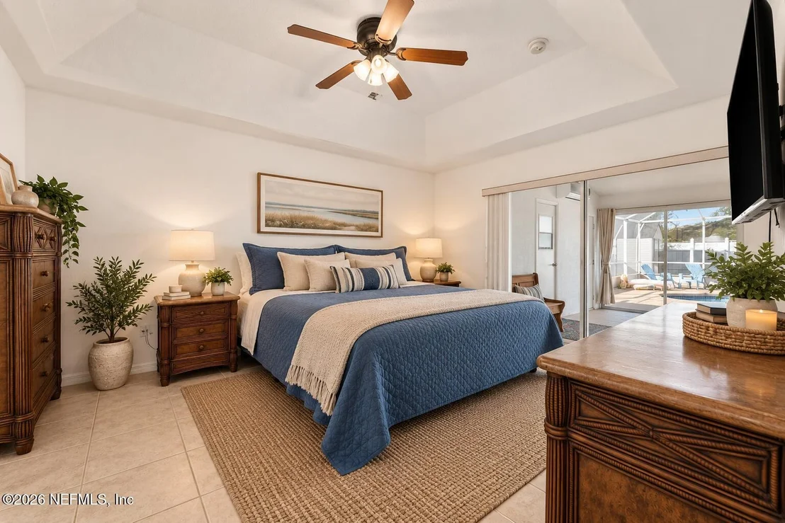Photo of 8 FIELDSTONE Lane