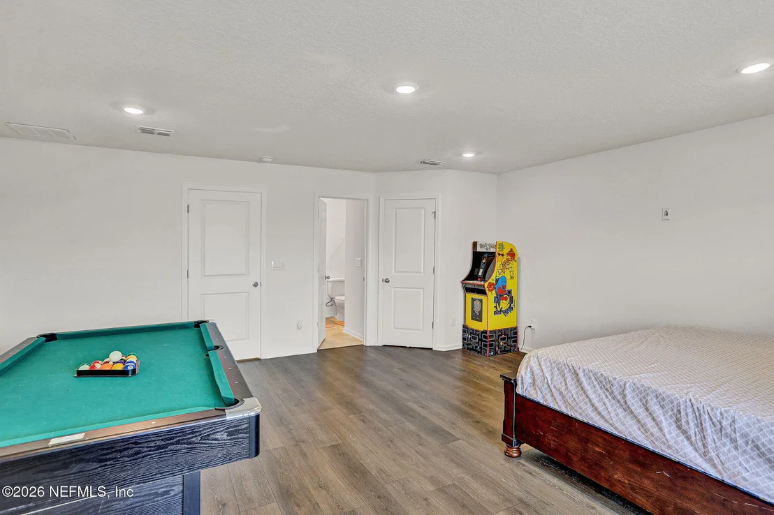 Photo of 25 SILVER LILY Way