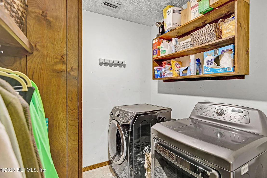 Photo of 2954 RAVINES Road