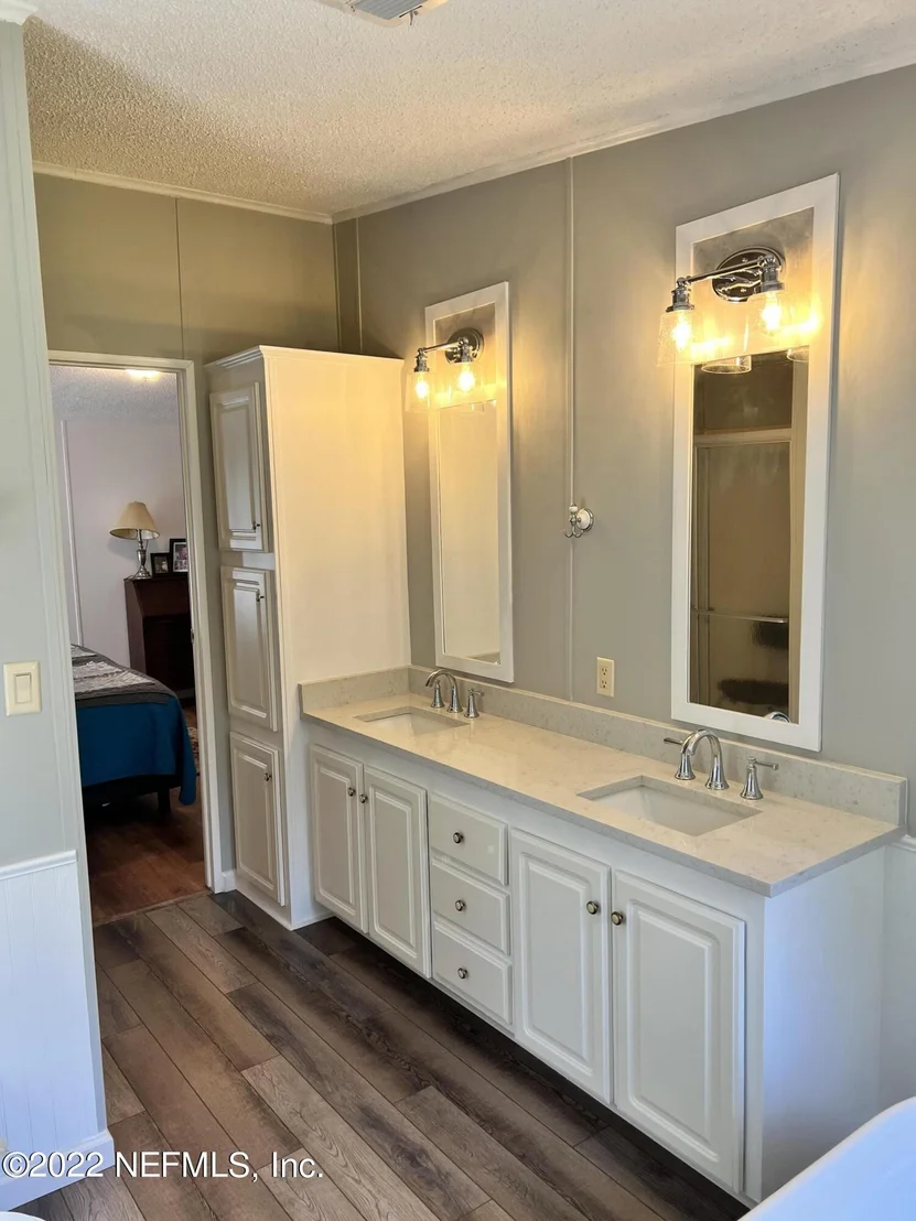 Photo of 5997 PINE CREEK Drive