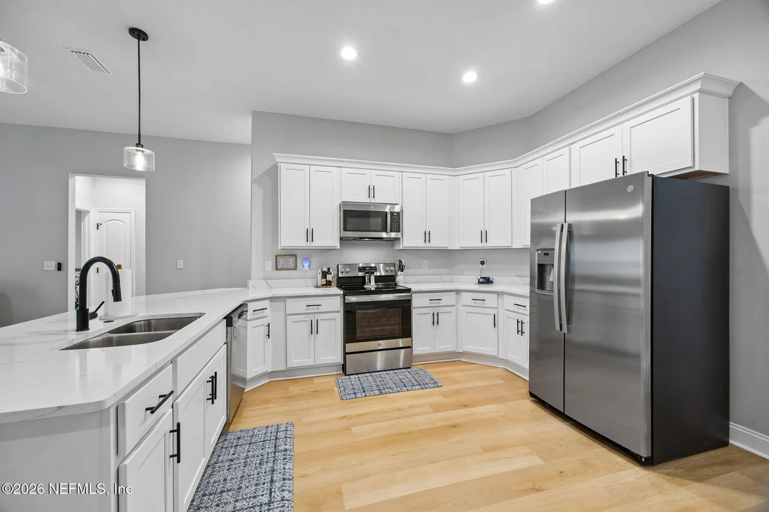 Photo of 2695 PRIMROSE Circle