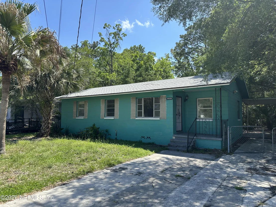 Photo of 5628 BELAFONTE Drive