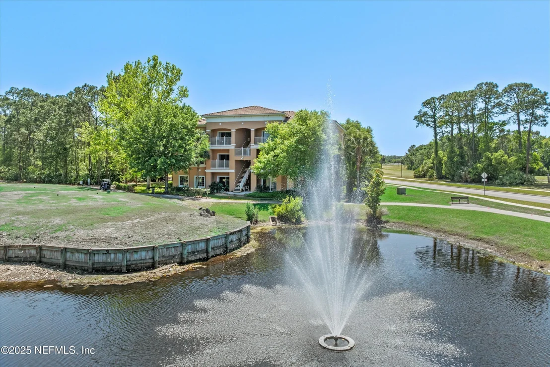Photo of Unit 201 at 625 FAIRWAY Drive