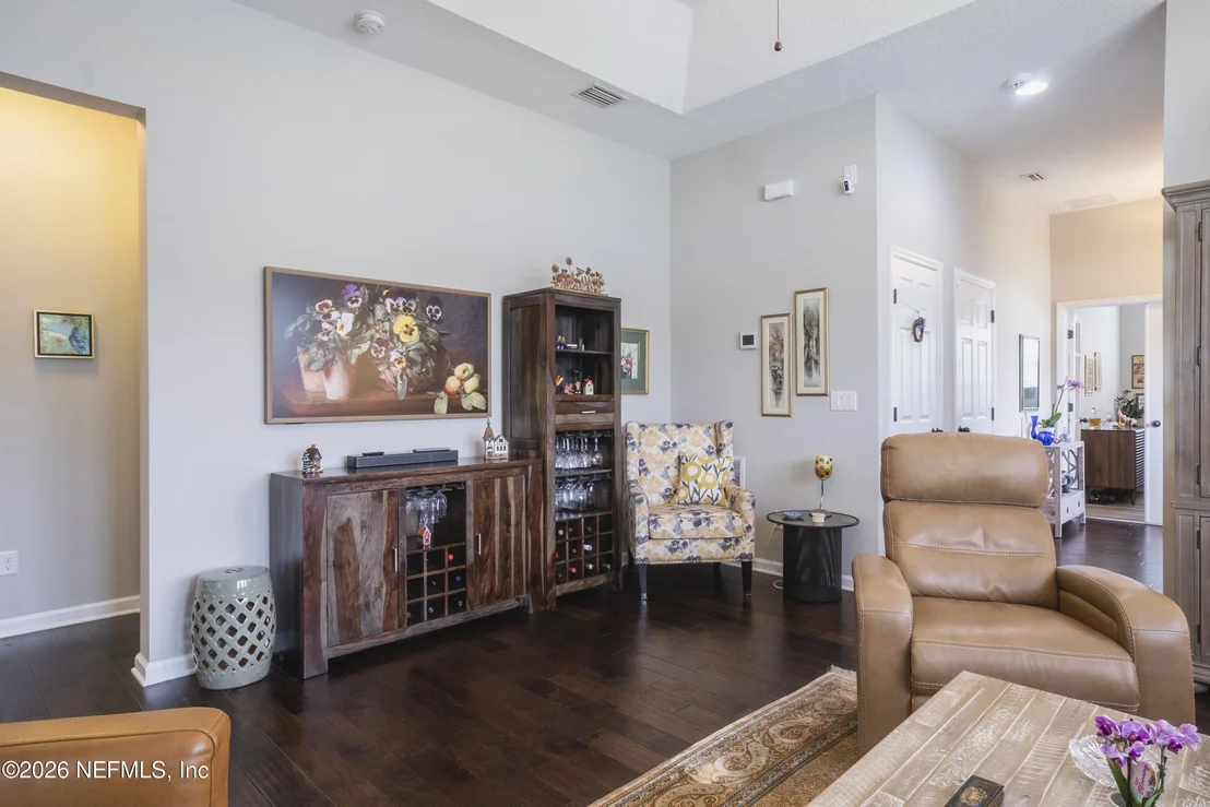 Photo of 7002 AZALEA GROVE Drive