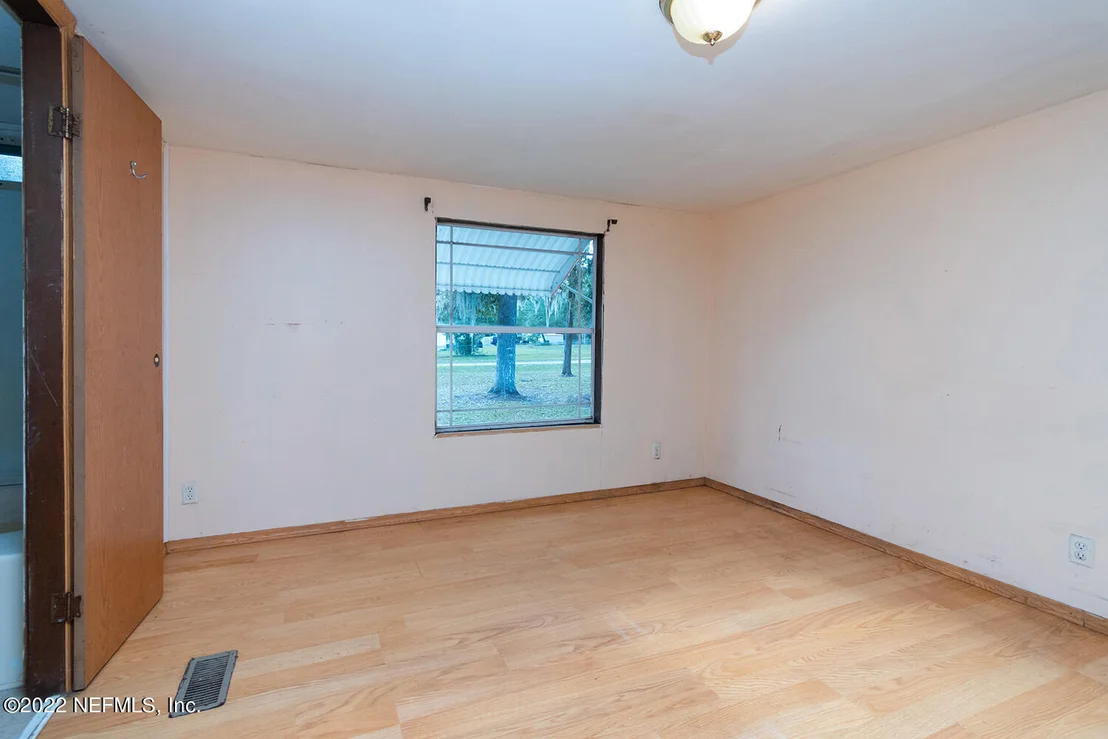 Photo of 100 WILLOW Street
