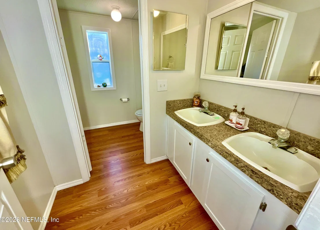 Photo of 129 CRYSTAL LAKE Drive