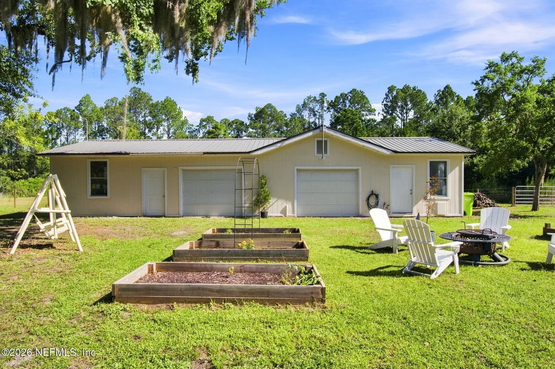 Photo of 33485 MEADOWS Lane