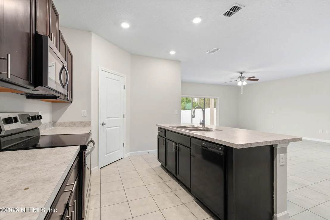 Photo of 5556 KELLAR Circle
