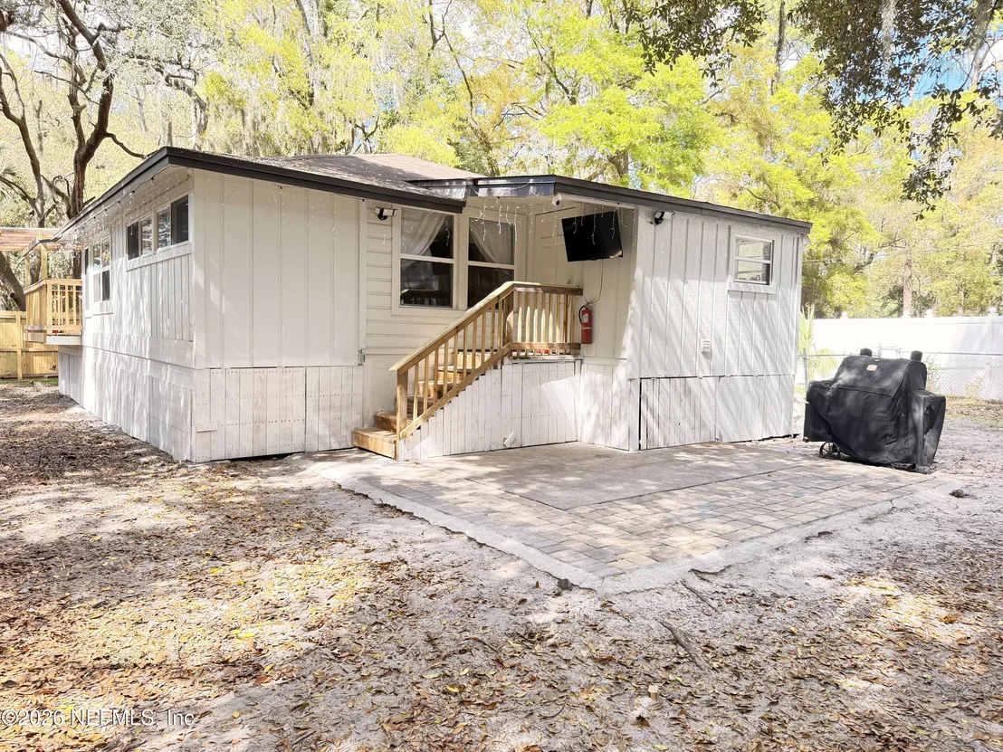 Photo of 1953 BARTRAM Road