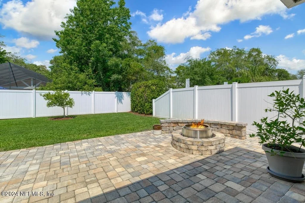 Photo of 4016 SEASIDE Drive E