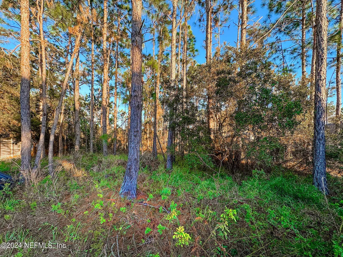 Photo of 32 LEAVER Drive
