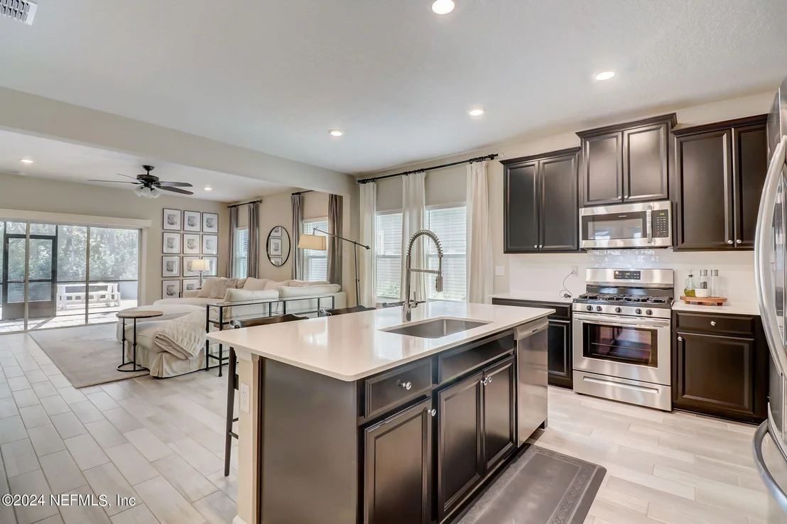Photo of 244 PURUS Way