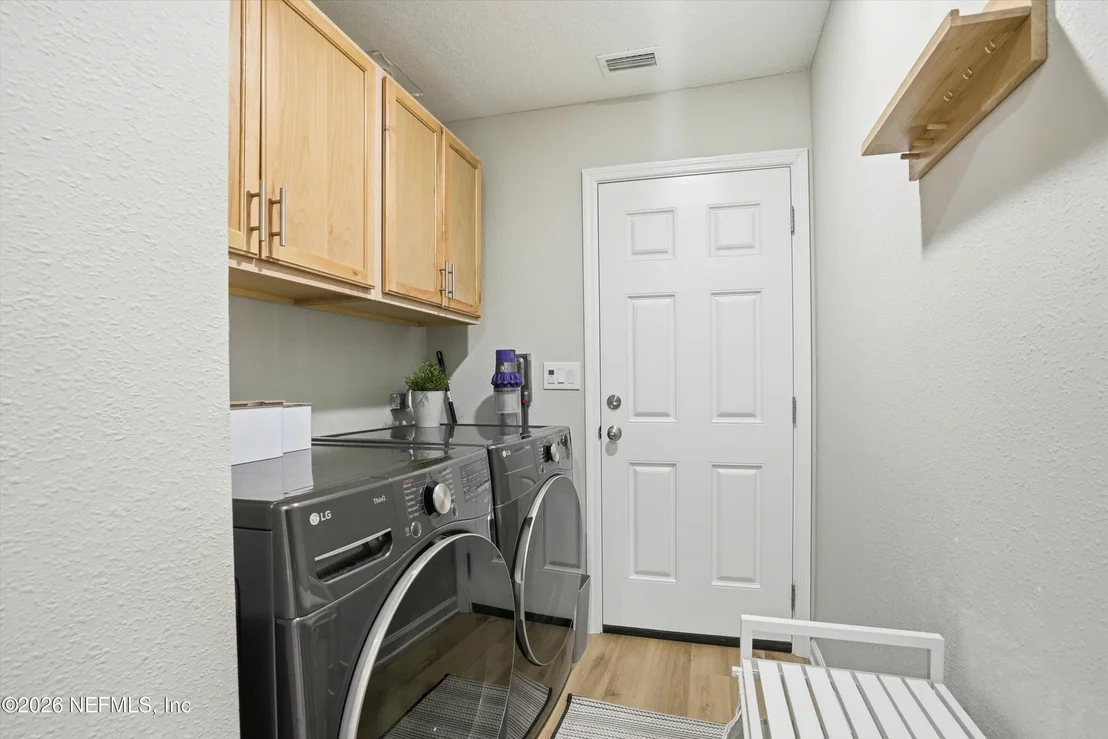 Photo of 470 KEVIN Drive