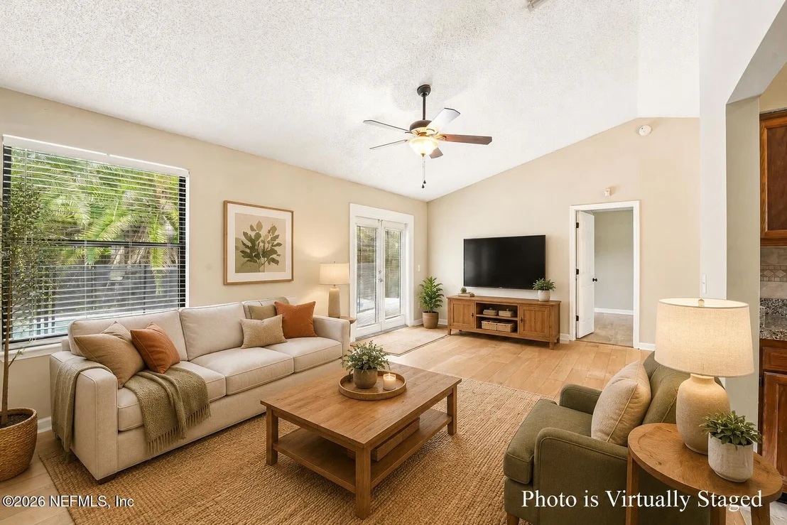 Photo of 1818 FARM Way