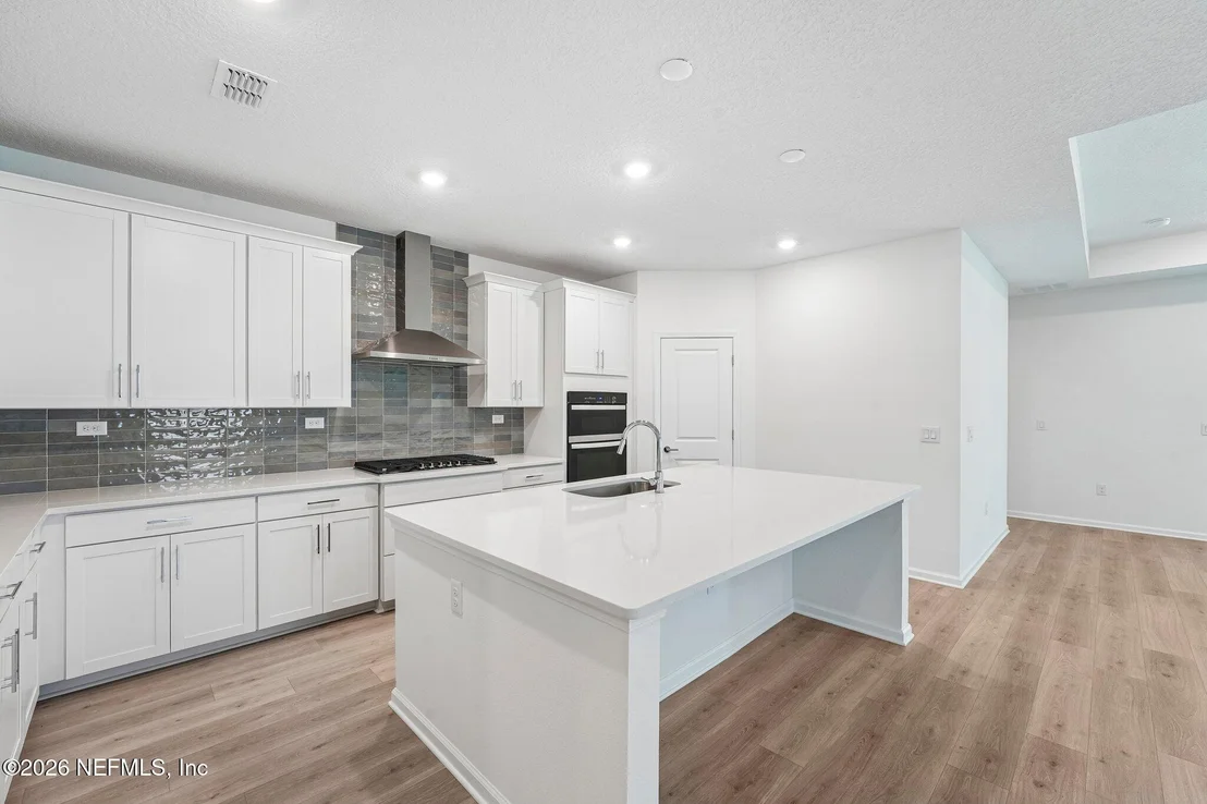 Photo of 250 SILVER LILY Way