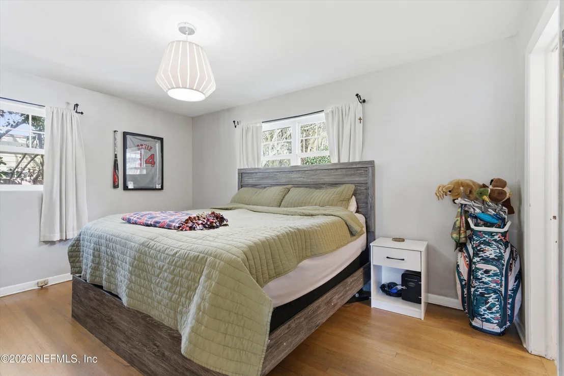 Photo of 2438 BUTTONWOOD Drive
