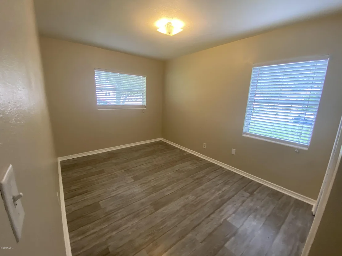 Photo of 5622 SHARON Terrace