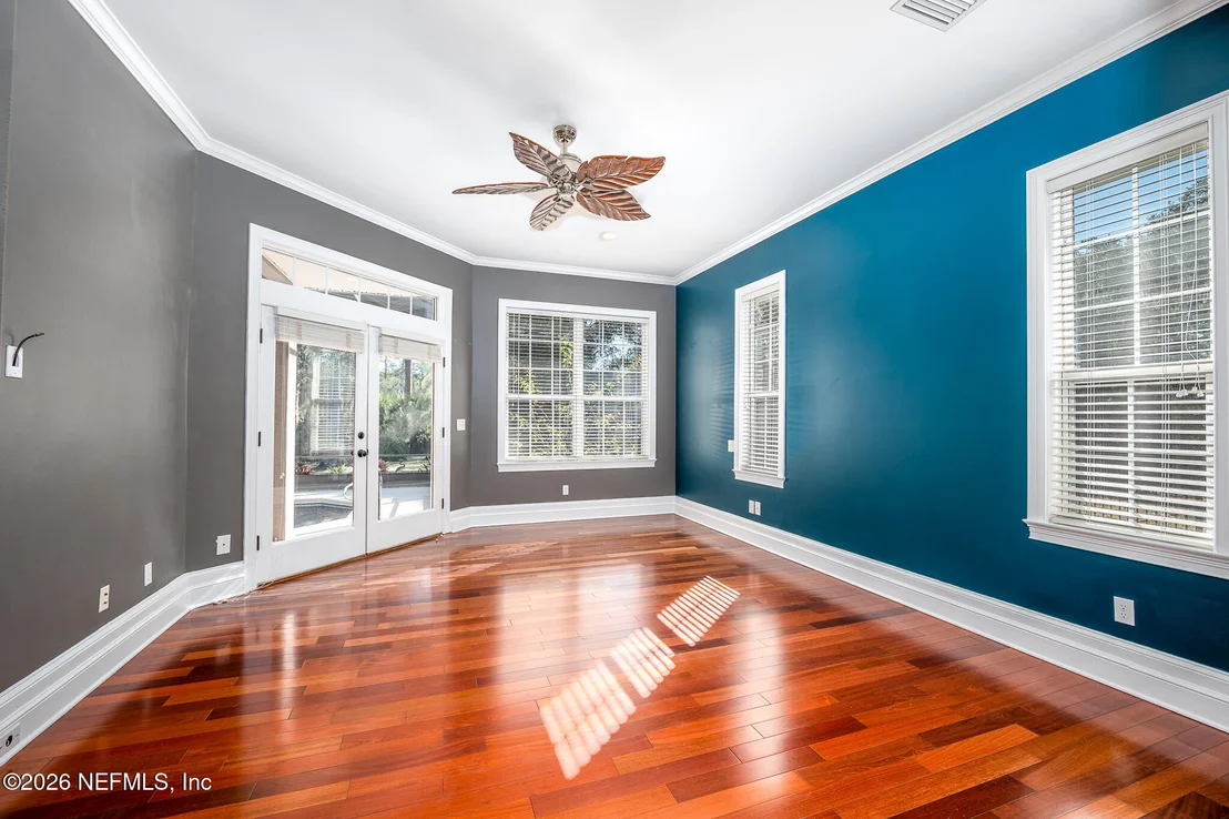 Photo of 707 STANDISH Drive