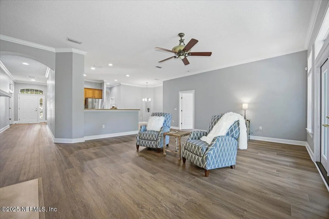 Photo of 636 BATTERSEA Drive