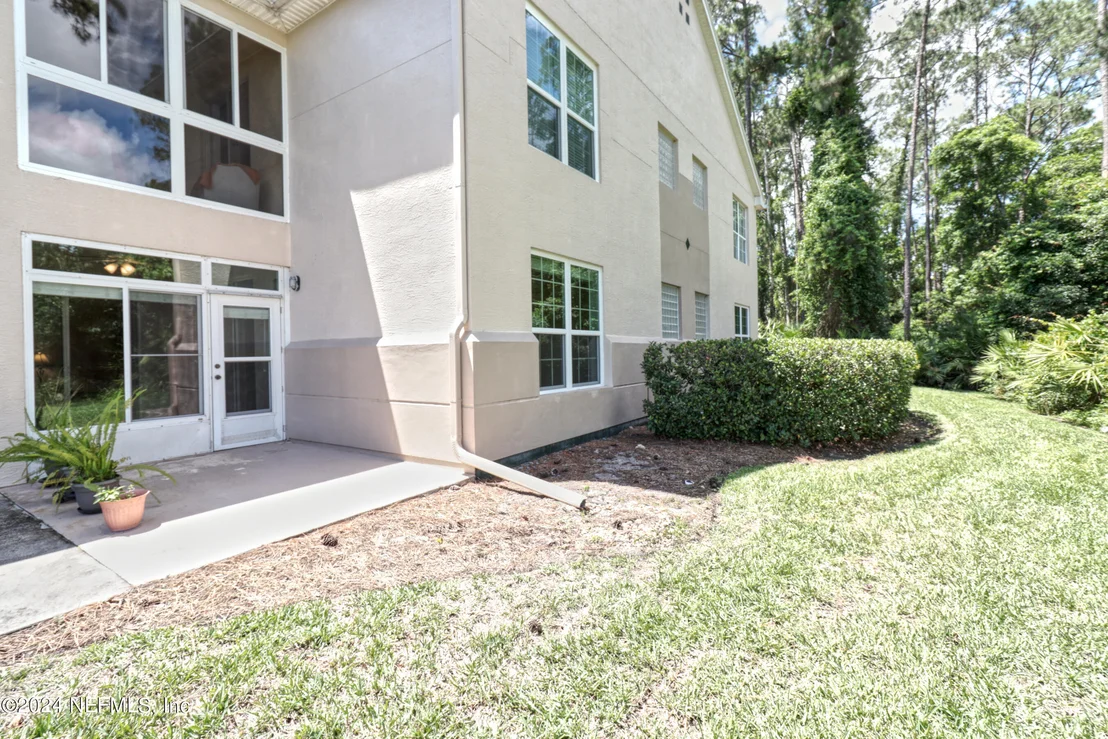 Photo of 1802 PRESTWICK Place