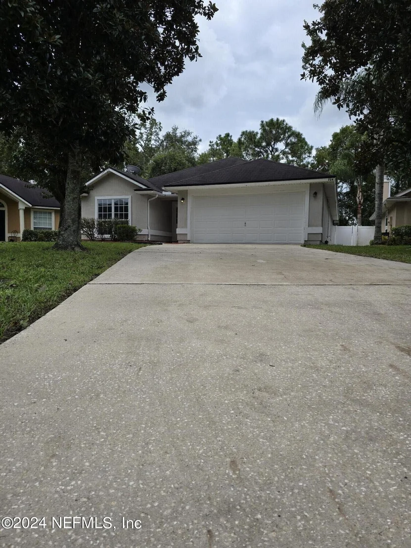 Photo of 724 S LILAC Loop