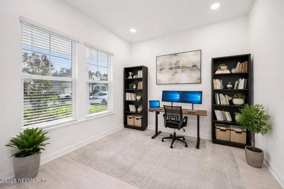 Photo of 271 HOLLY LANDING Way